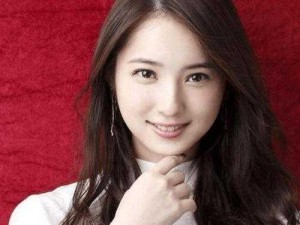 久久精品一区佐佐木希(久久精品一区佐佐木希：日本女神的魅力与风情)